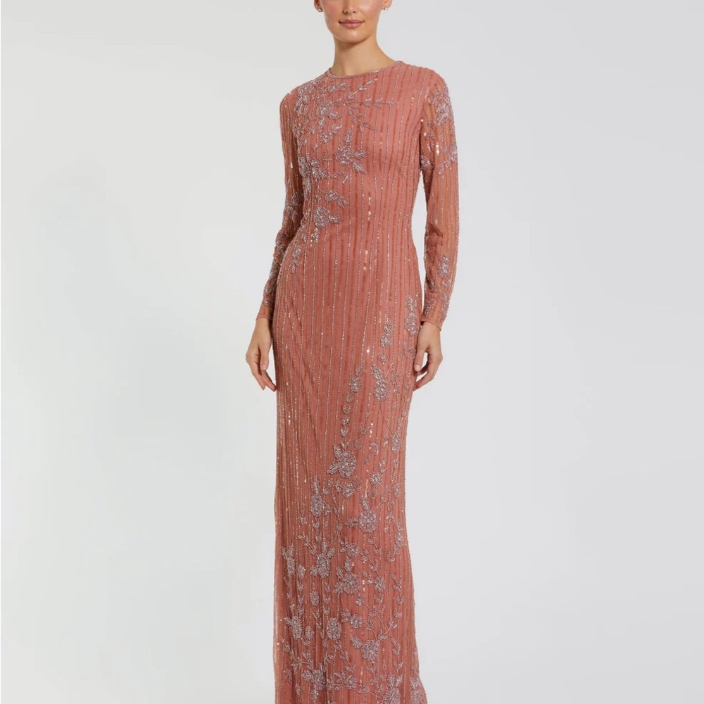 MAC DUGGAL
Pink Embellished High Neck Illusion Long Sleeve Gown SIZE 6 in Rose - Picture 1 of 3
